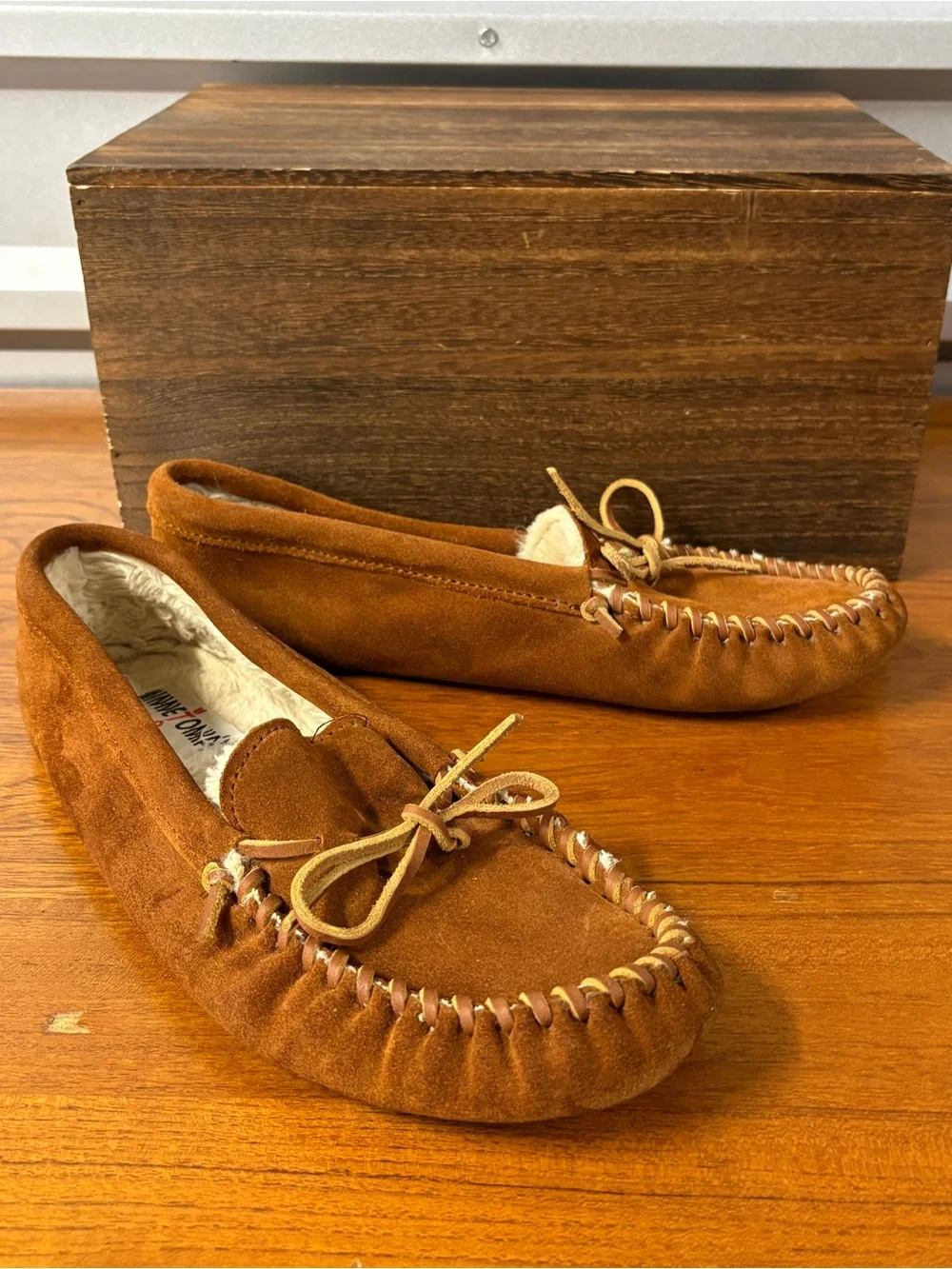 Minnetonka Men Brown Suede Soft Sole Slipper Moccasin 763 Size 12